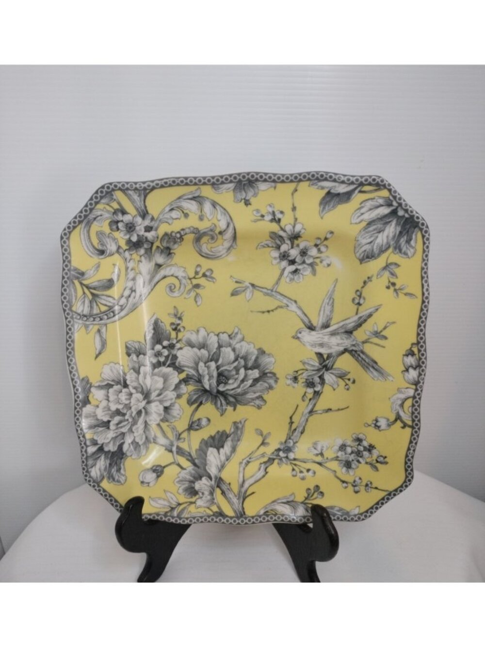 222 Adelaide Yellow Bird Floral Fine Porcelain 8"75 Square Dinner Plate Set of 3